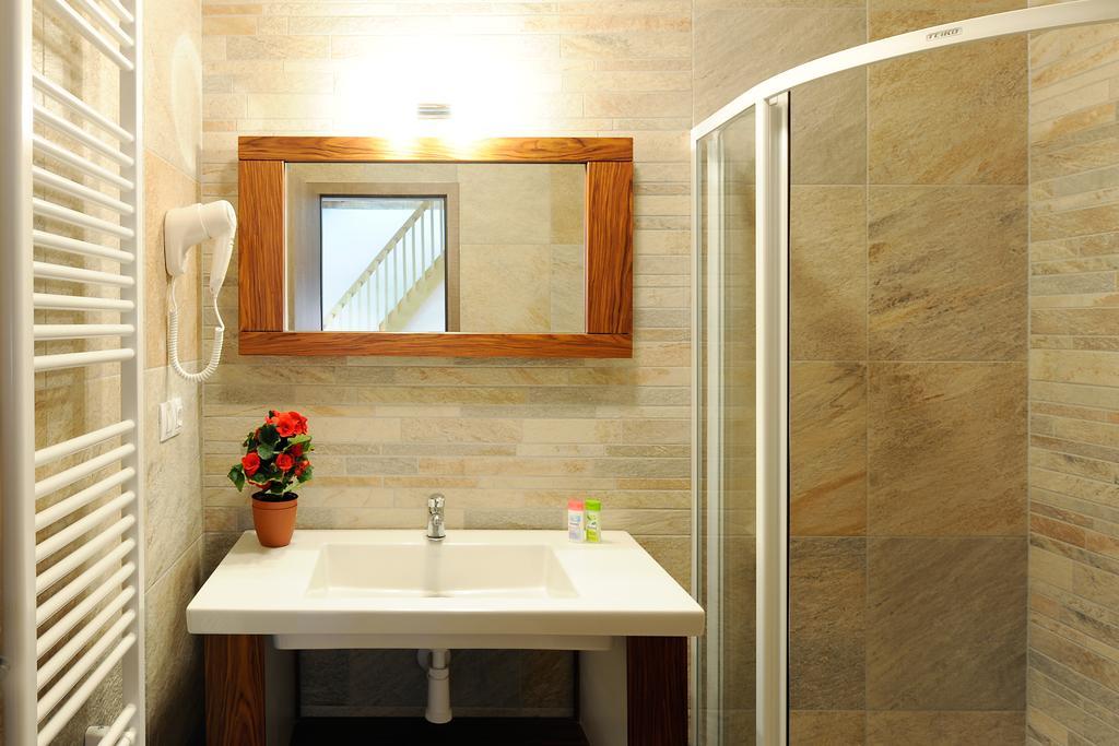 Ranc Milovice Milovice (Zlin) Phòng bức ảnh