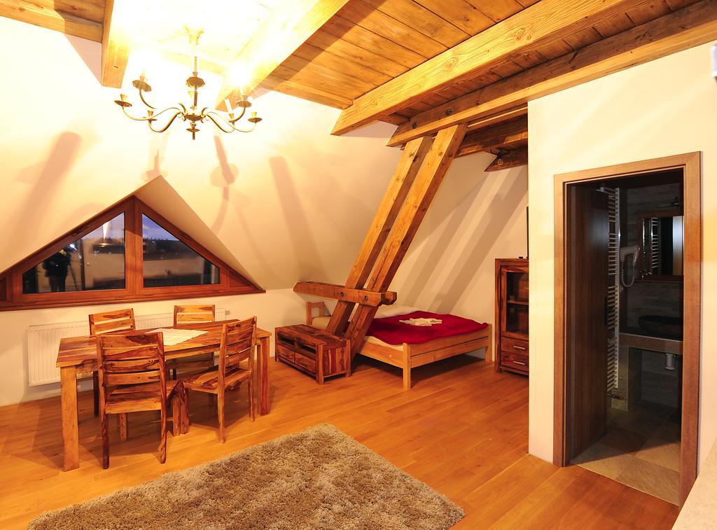 Ranc Milovice Milovice (Zlin) Phòng bức ảnh